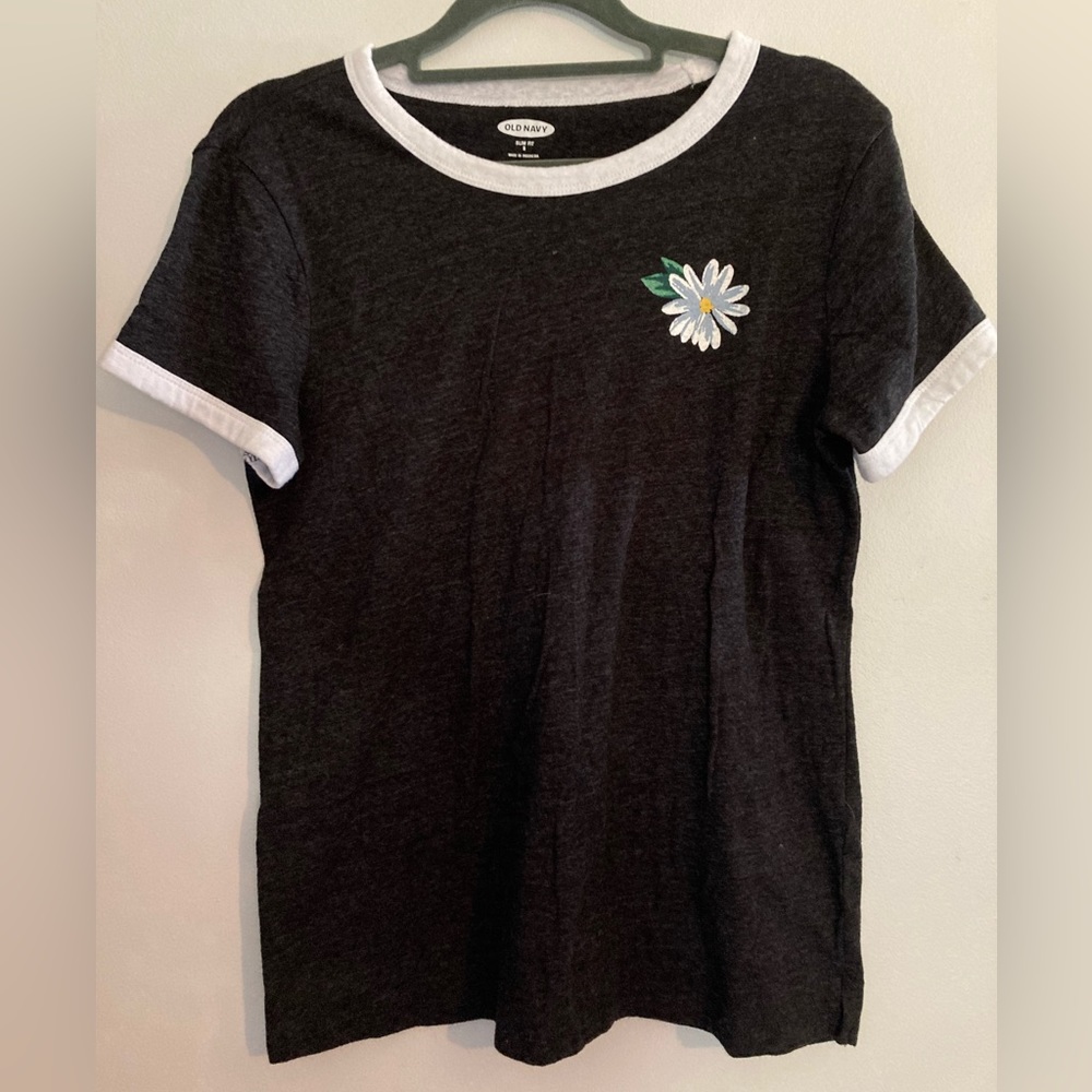 3/$10 Old Navy Slim Fit Tee